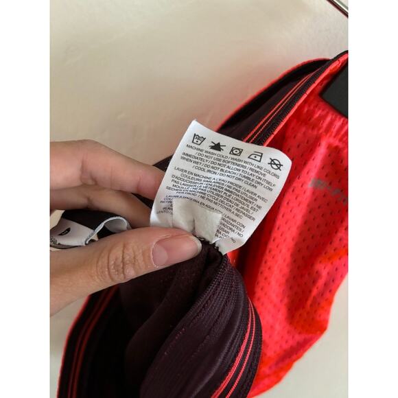 Nike Shorts Women's Small Red Running Dri-Fit Drawstring Activewear Performance - Picture 6 of 7